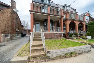 Detached in Toronto