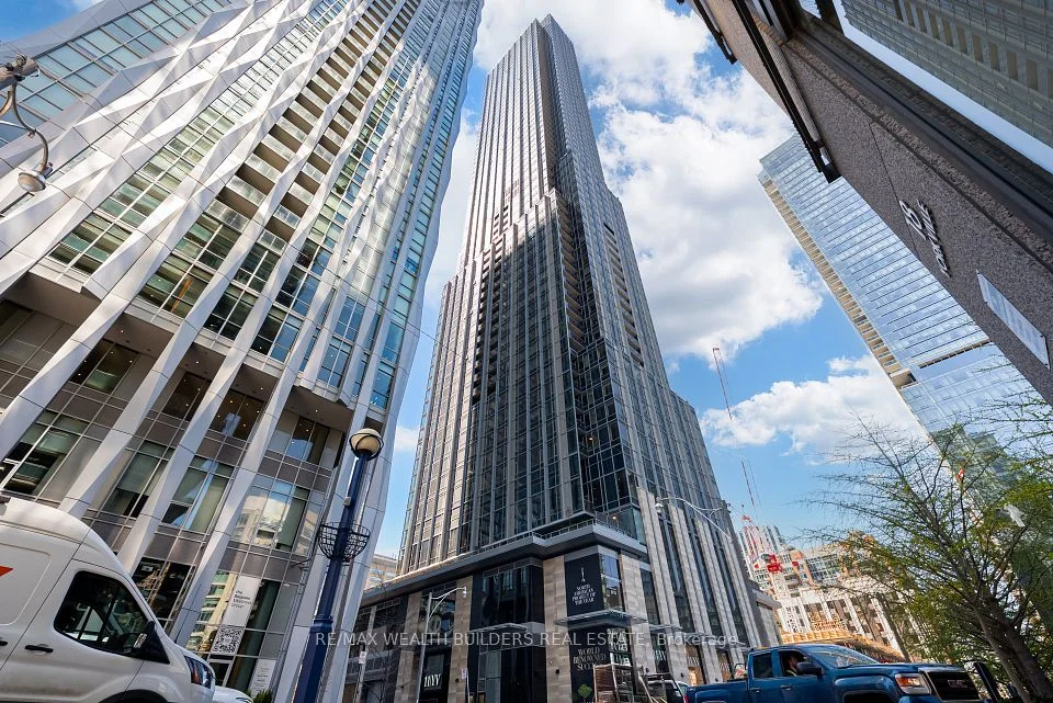 11 Yorkville Avenue 2314, Toronto C02, ON M4W 0B7