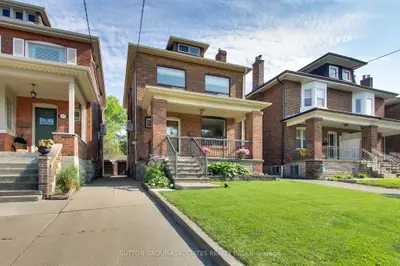 Detached in Toronto