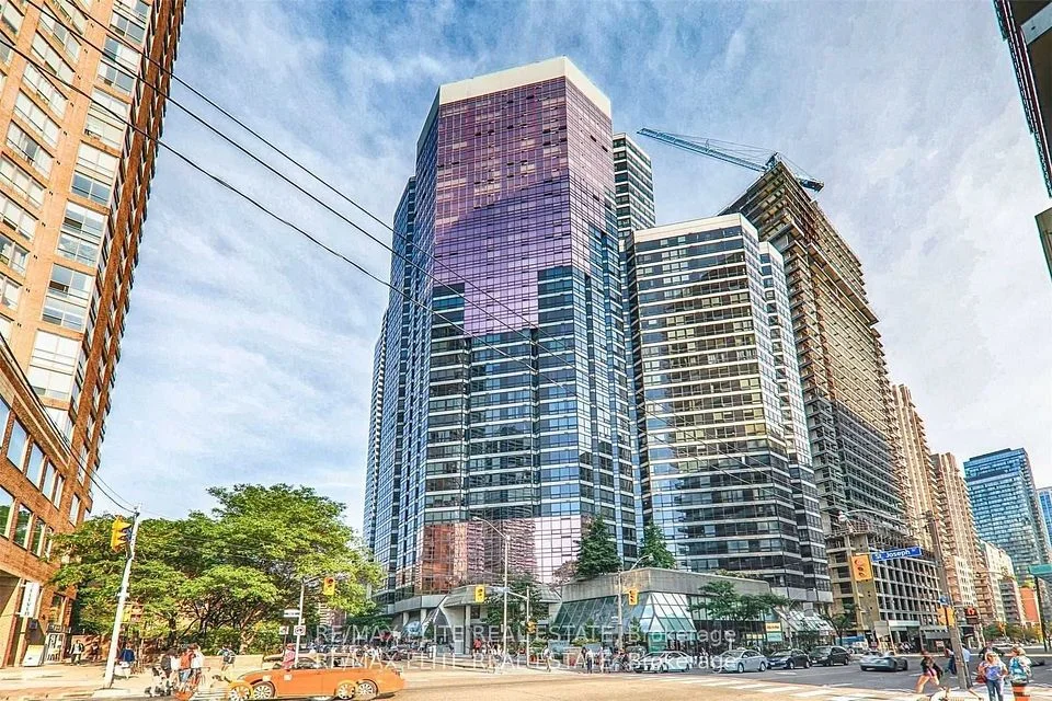 1001 Bay Street 918, Toronto C01, ON M5S 3A6
