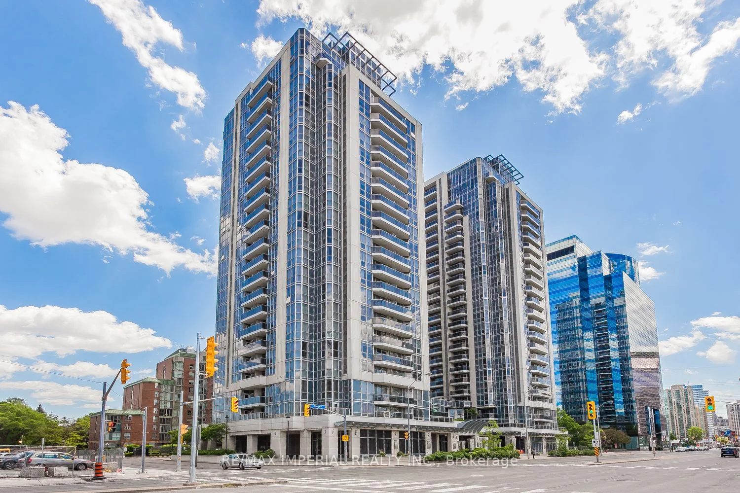 5793 Yonge Street 2006, Toronto C14, ON M2M 0A9