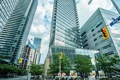 832 Bay Street 2402, Toronto C01, On M5s 1z6