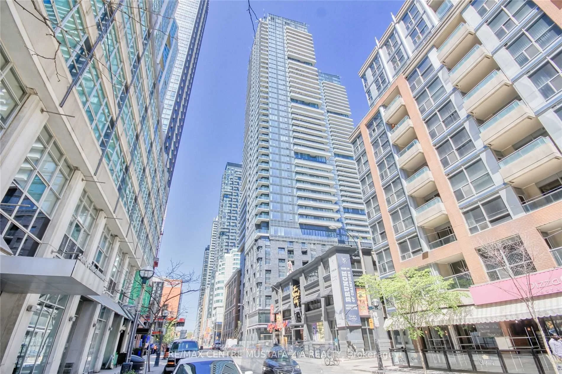 115 Blue Jays Way 3908, Toronto C01, ON M5B 3T3