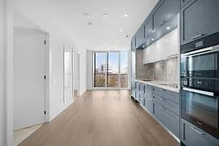 155 Merchants' Wharf 1229, Toronto C08, ON M5A 0Y4