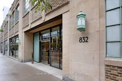 Condo Apartment in Toronto
