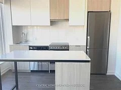 203 College Street 1607, Toronto C01, On M5t 0c8