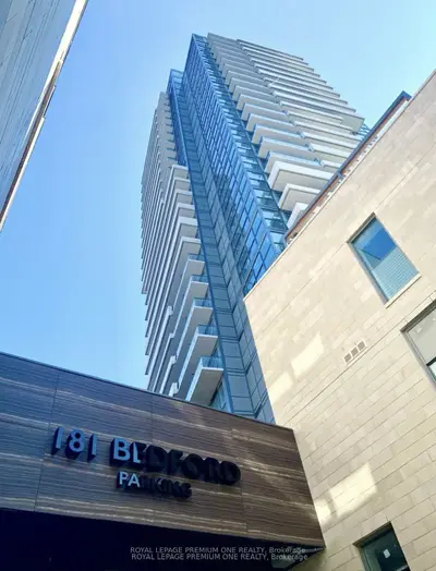 Common Element Condo in Toronto