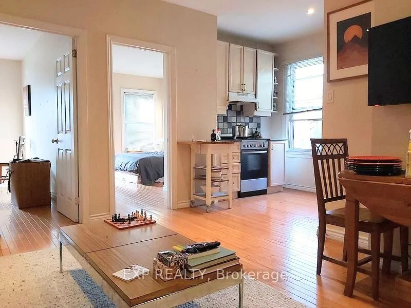 195 Carlton Street Unit #2, Toronto C08, ON M5A 2K7