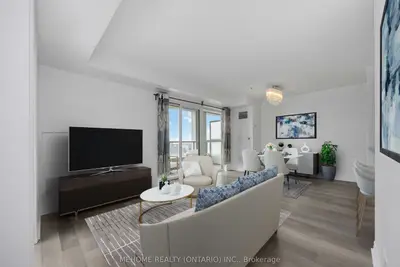 Condo Apartment in Toronto