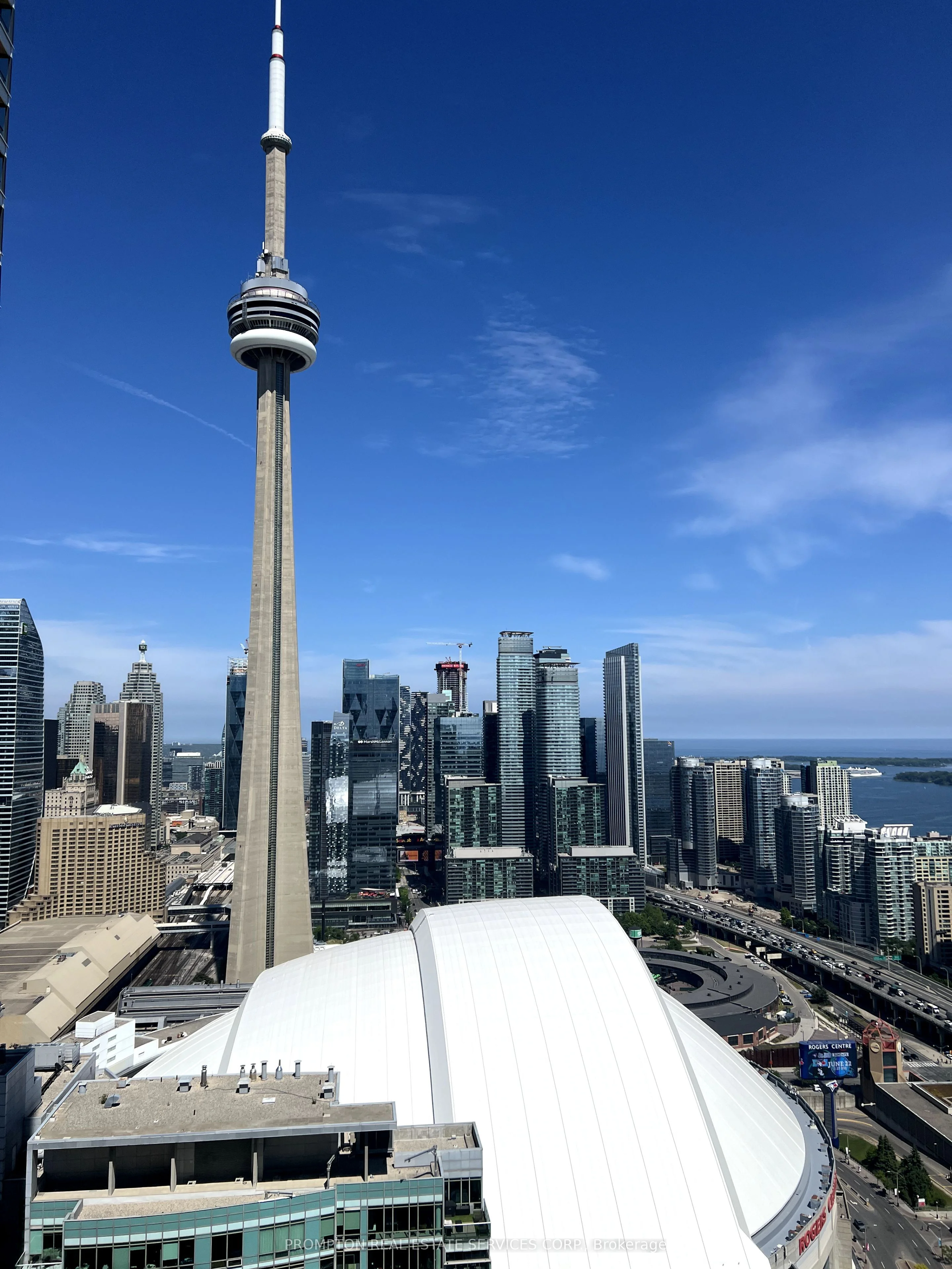 3 Concord Cityplace Way 5009, Toronto C01, ON M5V 0X4