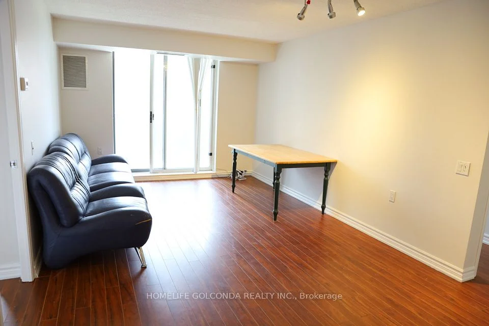 35 Finch Avenue E 1911, Toronto C14, ON M2N 6Z8