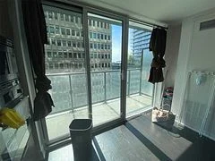 955 Bay Street 1612, Toronto C01, ON M5S 2A2