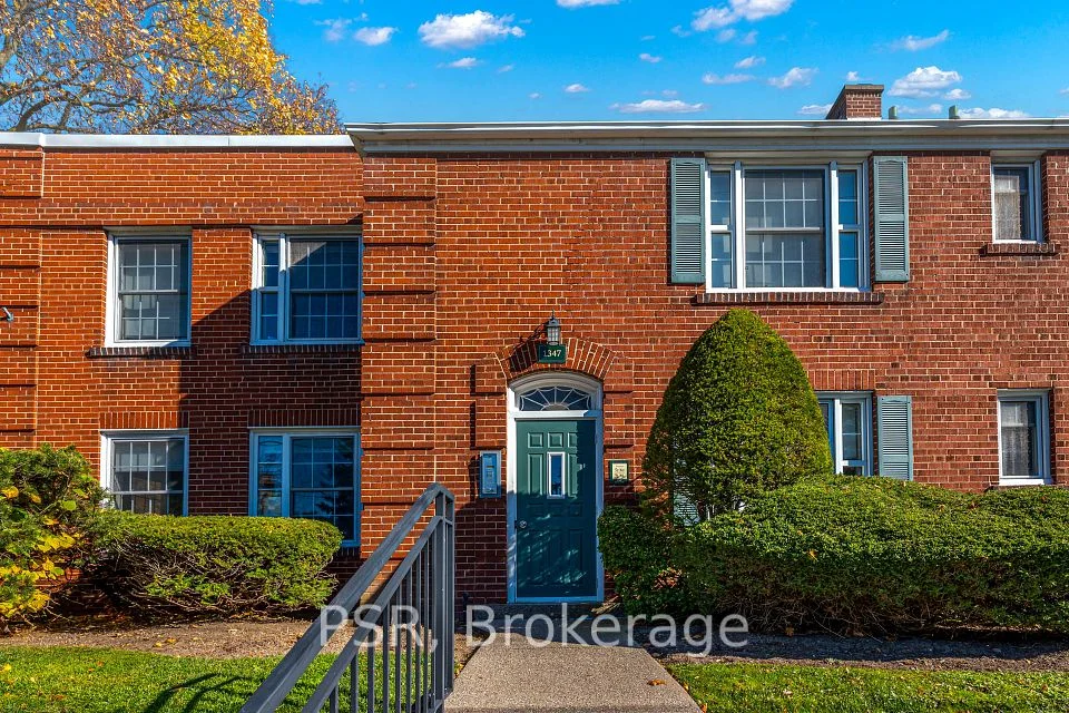 1345 Bayview Avenue 7U, Toronto C11, ON M4G 3A4