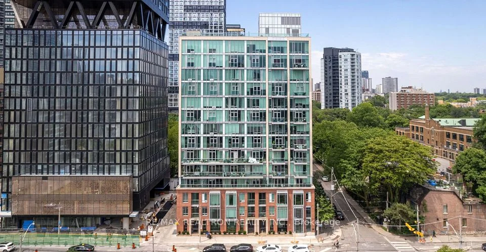 220 George Street 602, Toronto C08, ON M5A 2N1