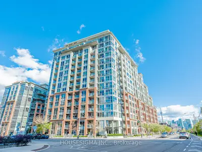 Condo Apartment in Toronto