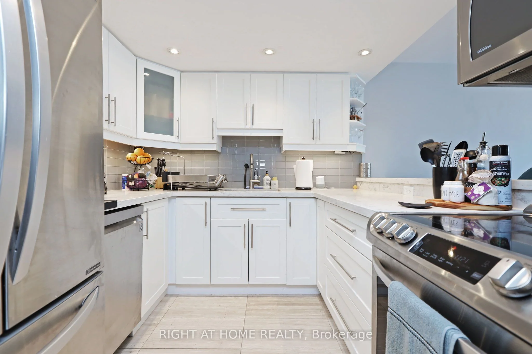 701 King Street W 1203, Toronto C01, ON M5V 2W7