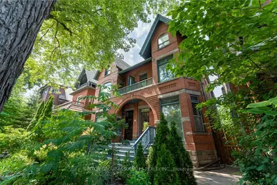 Semi-Detached in Toronto
