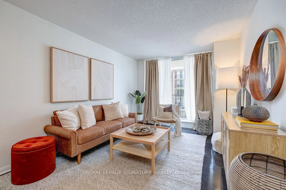 3130 Yonge Street 401, Toronto C04, ON M4N 2K6