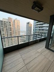 1 Concord Cityplace Way S 3609, Toronto C01, ON M5V 0X3