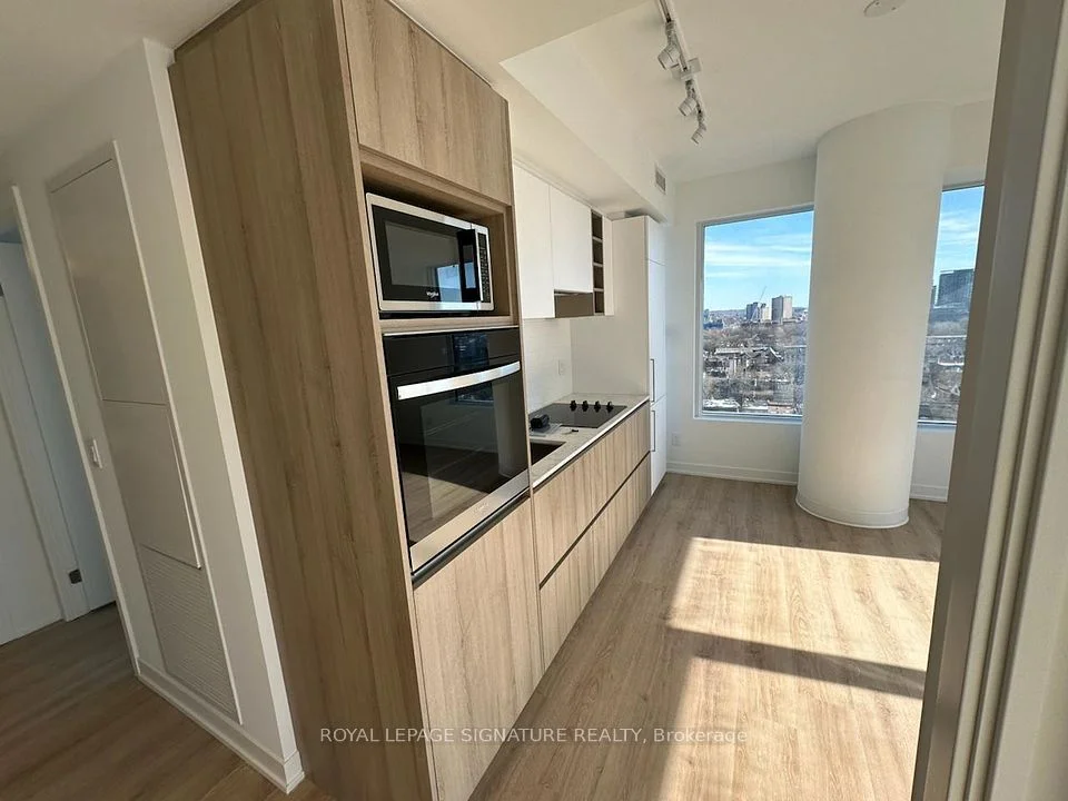 319 Jarvis Street 1115, Toronto C08, On M5b 2c2