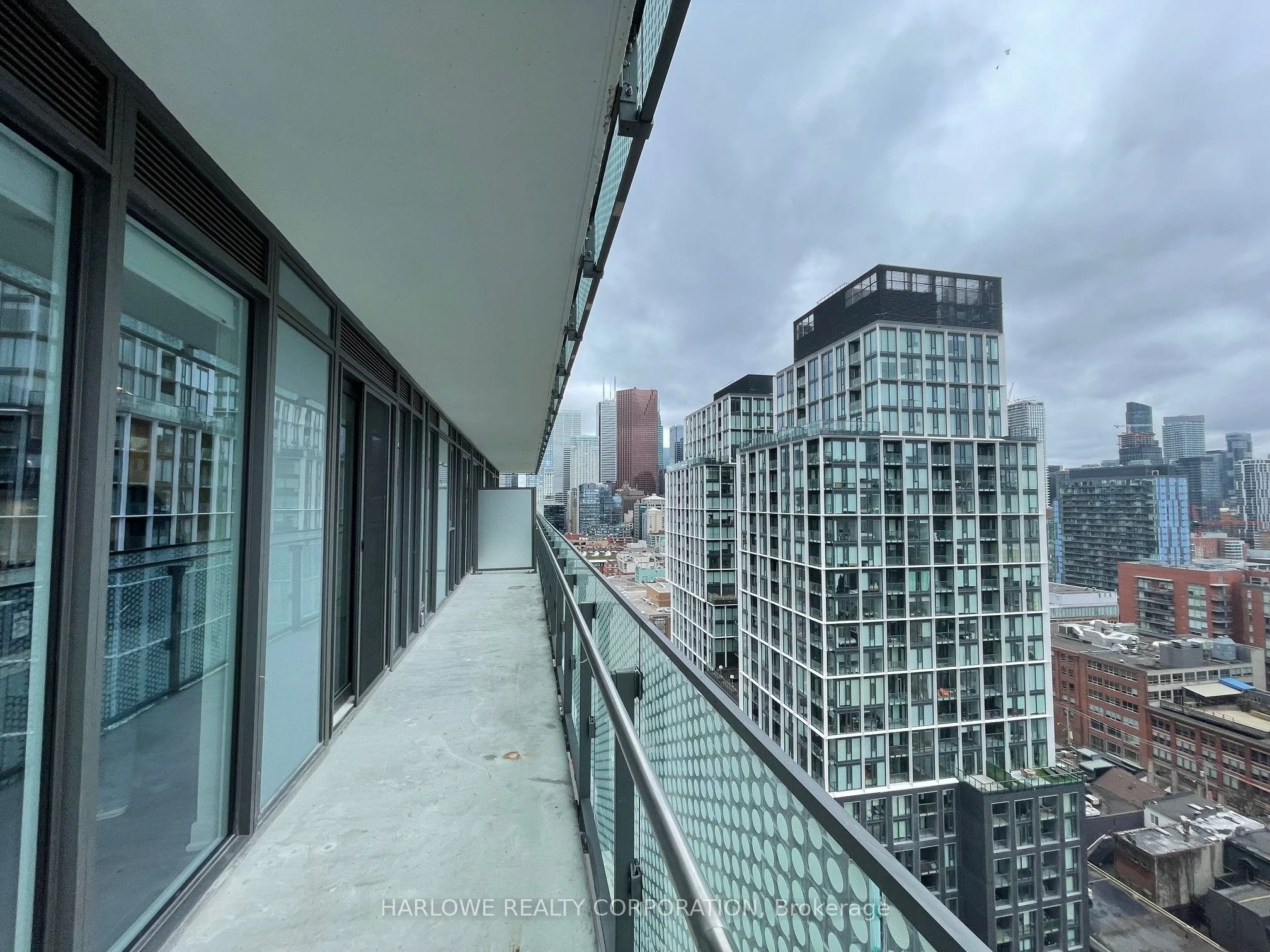 135 Lower Sherbourne Street 2016 W, Toronto C08, On M5a 1y4