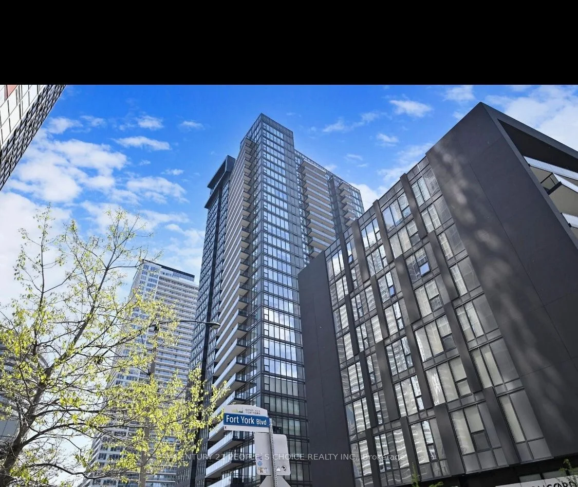 70 Queens Wharf Road 507, Toronto C01, ON M5V 0J8