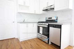231 Christie Street #3, Toronto C02, ON M6G 3B5
