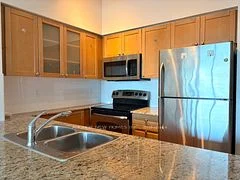 761 Bay Street 3509, Toronto C01, ON M5G 2R2