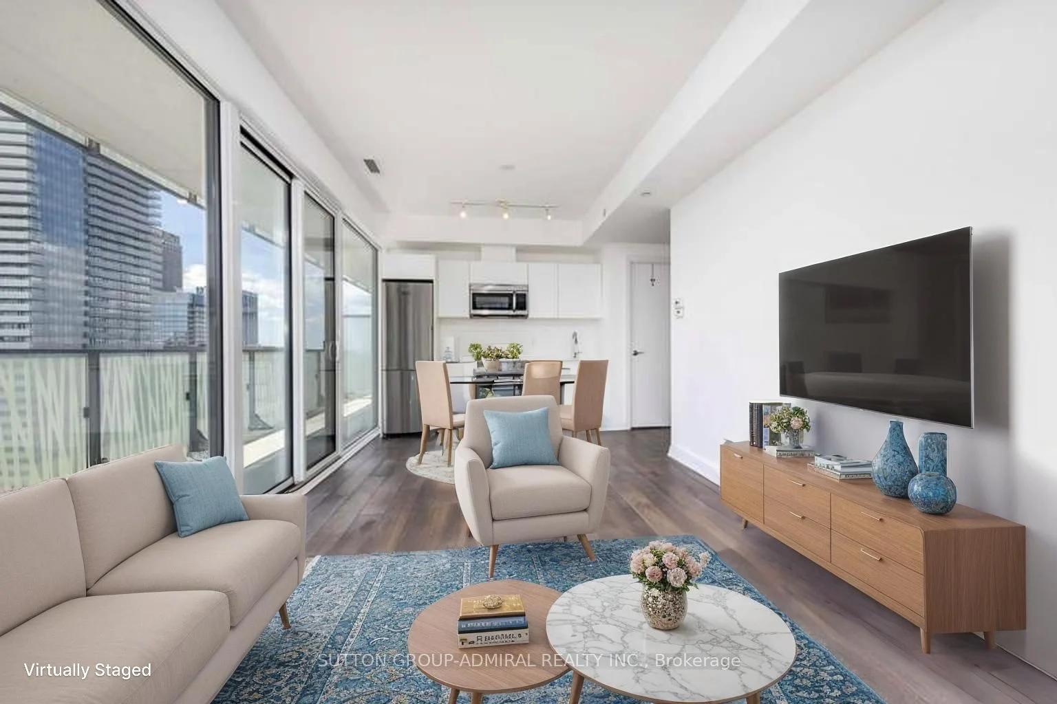 Condo Apartment in Toronto