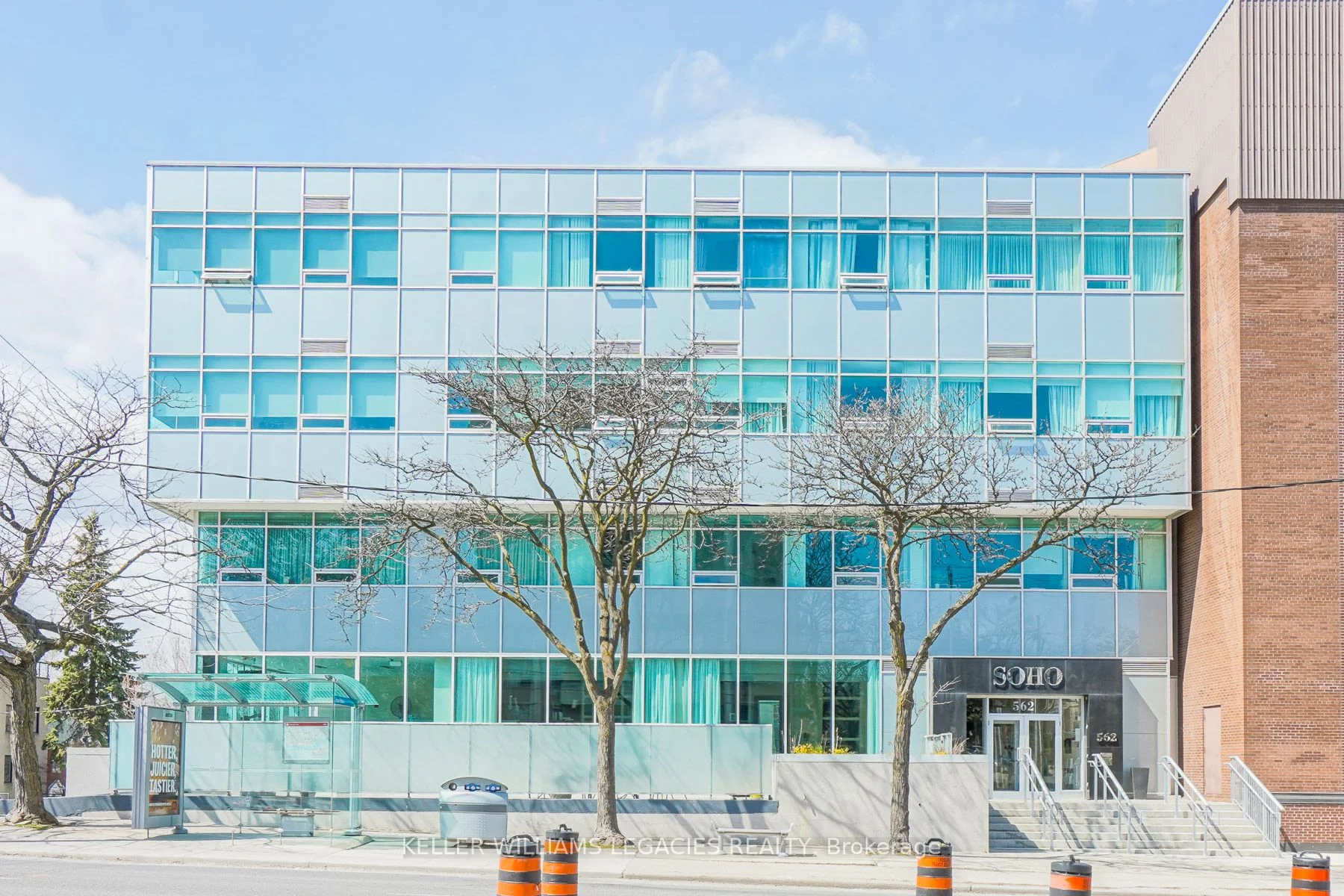 Condo Apartment in Toronto