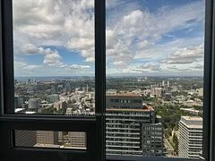 8 Wellesley Street W 6002, Toronto C01, ON M4Y 0J5