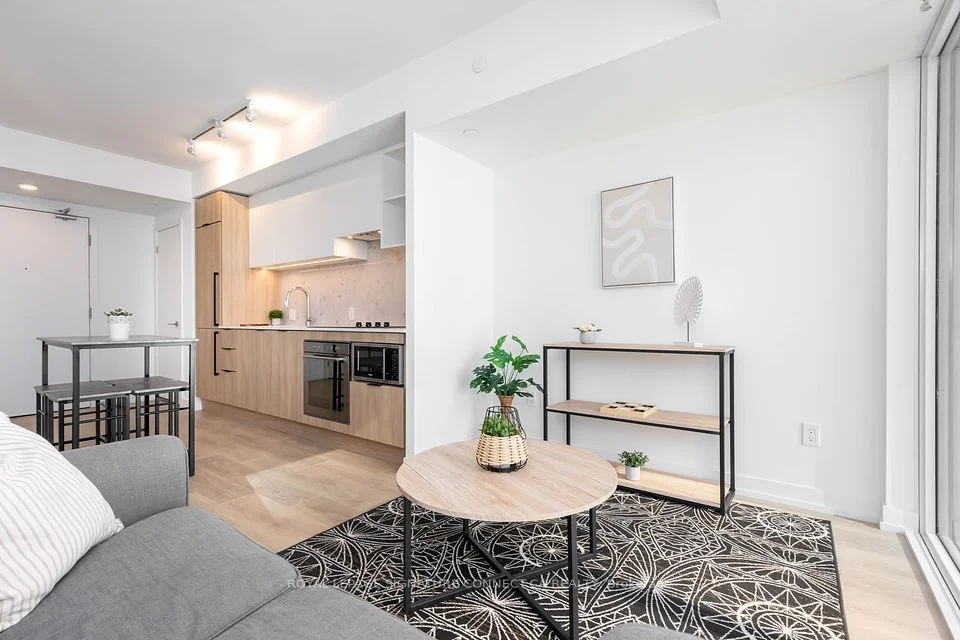82 Dalhousie Street 3115, Toronto C08, On M5b 0c5