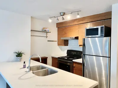 Condo Apartment in Toronto