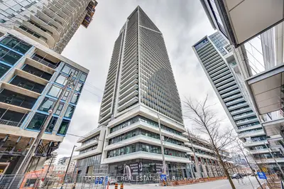 Condo Apartment in Toronto