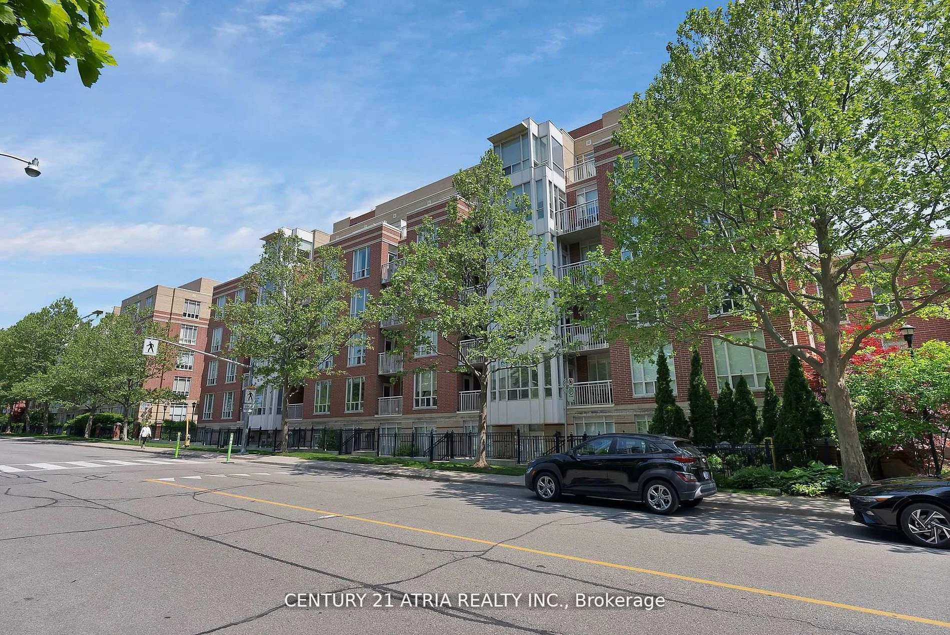 455 Rosewell Avenue 204, Toronto C04, On M4r 2h9
