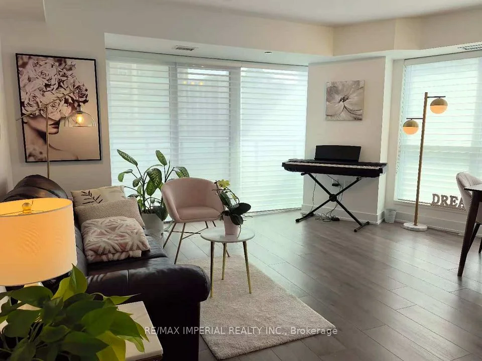 585 bloor Street E 722, Toronto C08, ON M4W 0B3