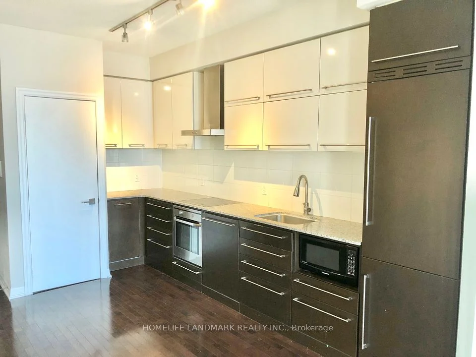 770 Bay Street Ph503, Toronto C01, ON M5G 1N6