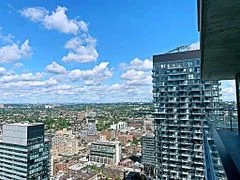 125 Blue Jays Way 4803, Toronto C01, On M5v 0n5