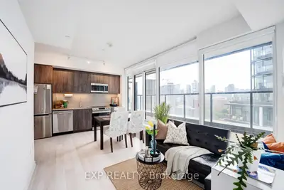 Condo Apartment in Toronto
