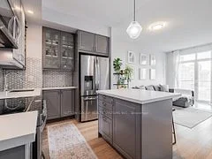 120 Homewood Avenue 1103, Toronto C08, On M4y 2j3