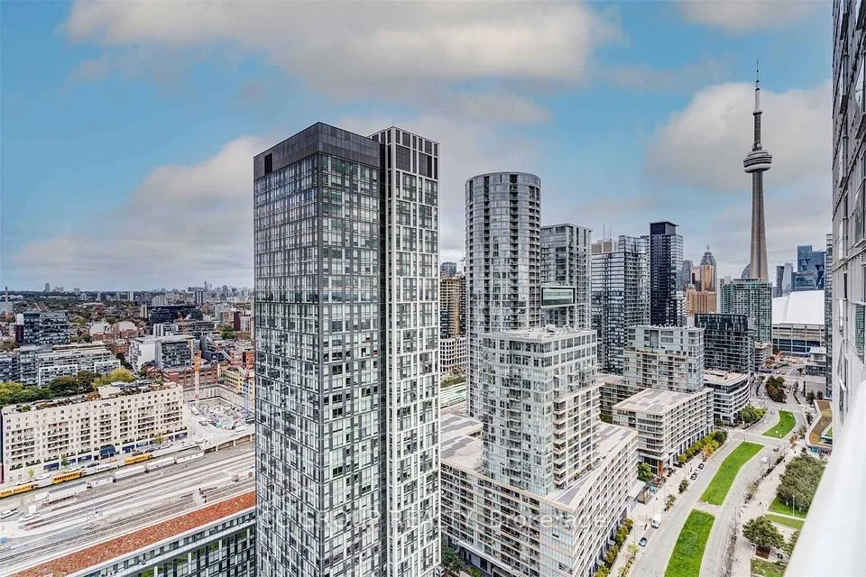 85 Queens Wharf Road 3608, Toronto C01, ON M5V 0J9