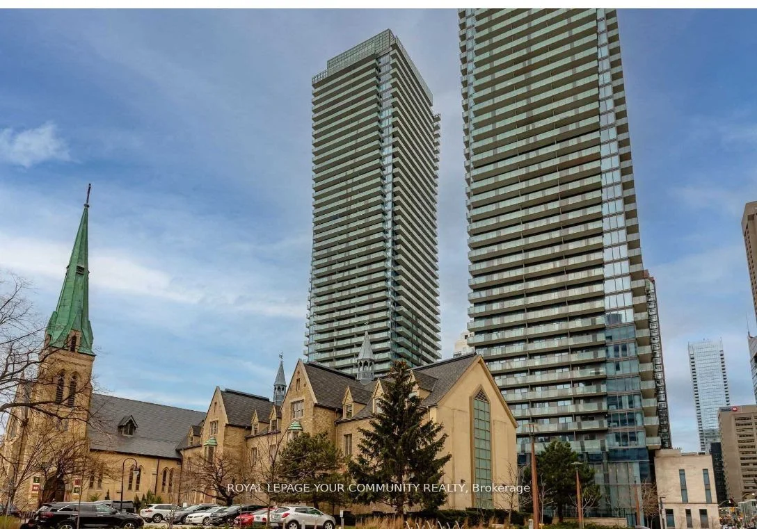 65 St Mary Street 609, Toronto C01, On M5s 0a6