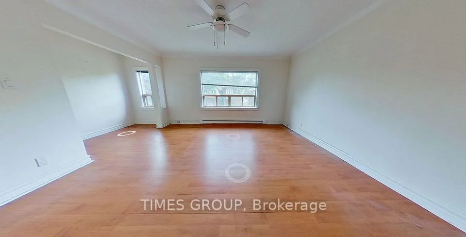 40 Hillsdale Avenue B, Toronto C10, ON M4S 1T5