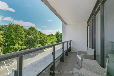 Common Element Condo in Toronto