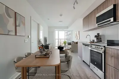 Condo Apartment in Toronto