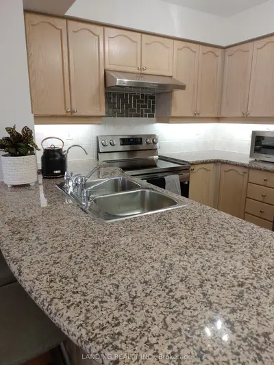 Condo Apartment in Toronto