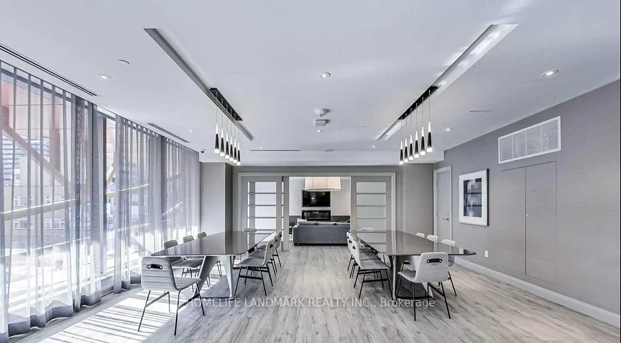 50 Wellesley Street E 1106, Toronto C08, ON M4Y 1G2