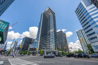 Condo Apartment in Toronto