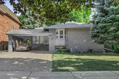 Detached in Toronto