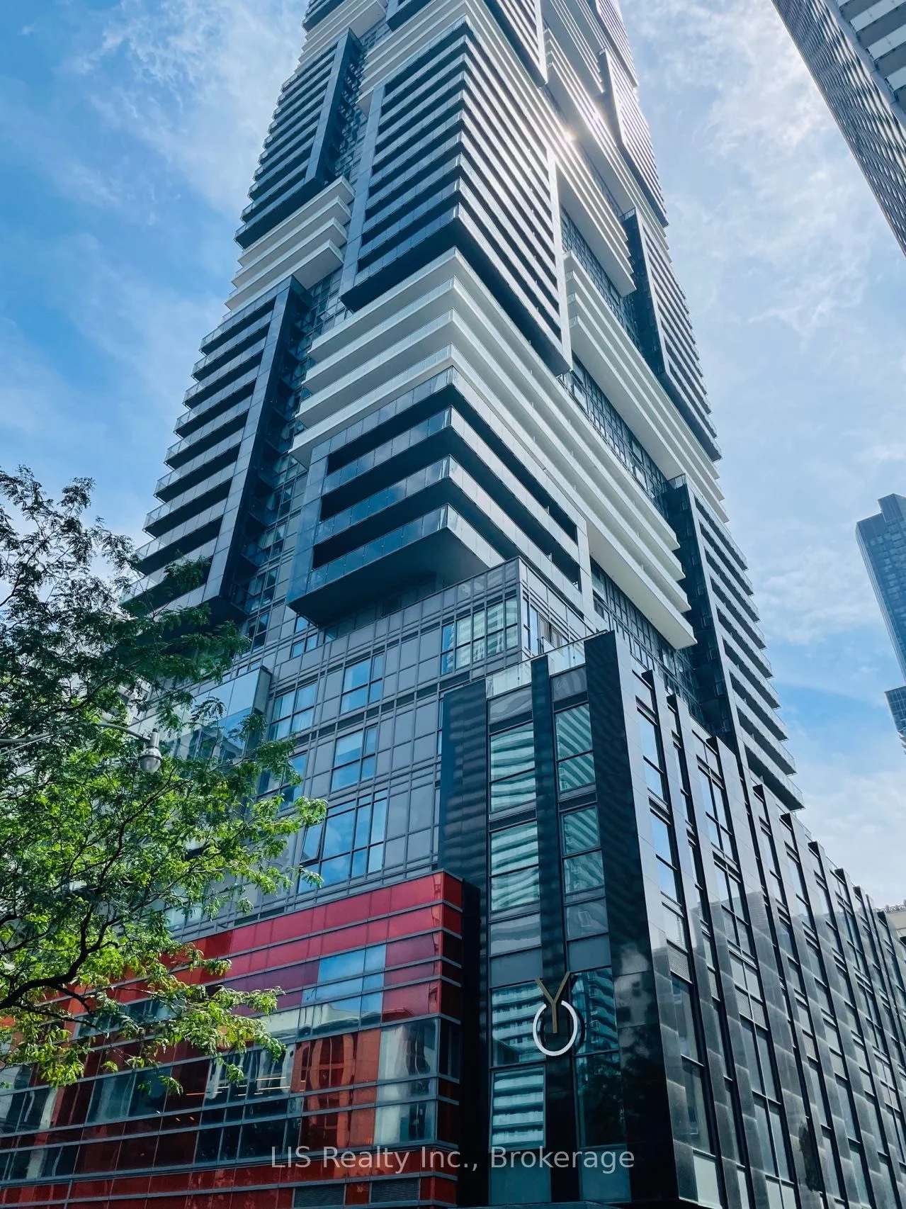 7 Grenville Street 3805, Toronto C01, ON M4Y 0E9
